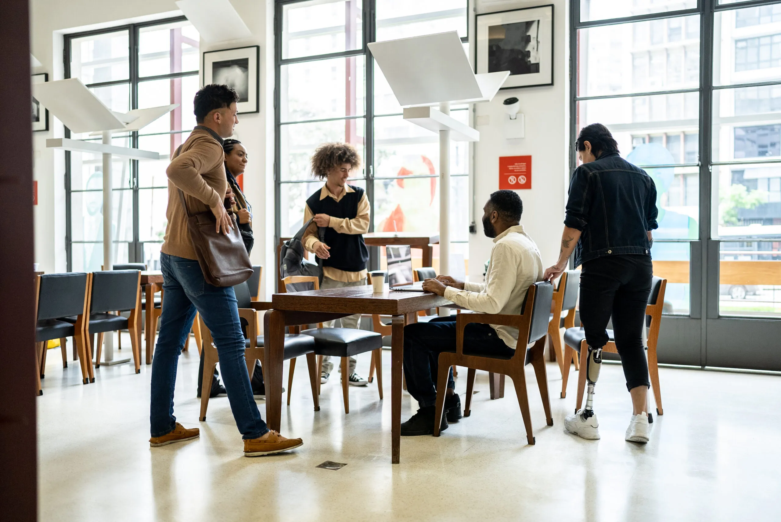 How to attract and retain further education staff